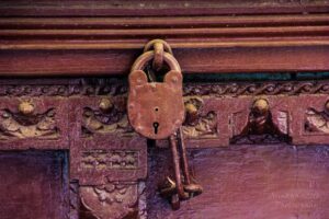 Open your feeling, don't keep it locked.